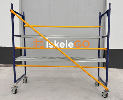 İÇ MEKAN TEKERLEKLİ SIVACI İSKELELERİ